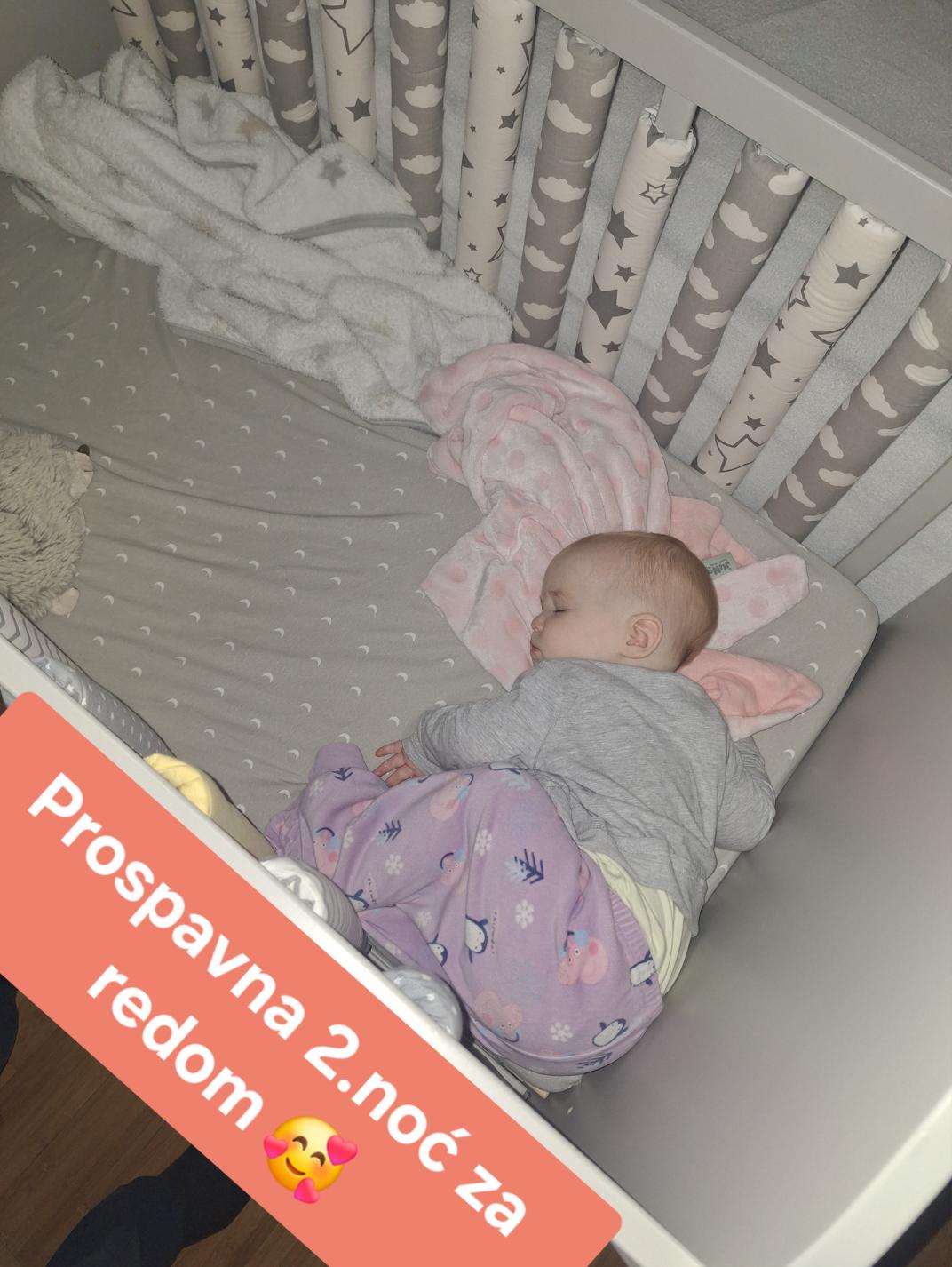Beba Tesa 10 meseci, mama Manuela