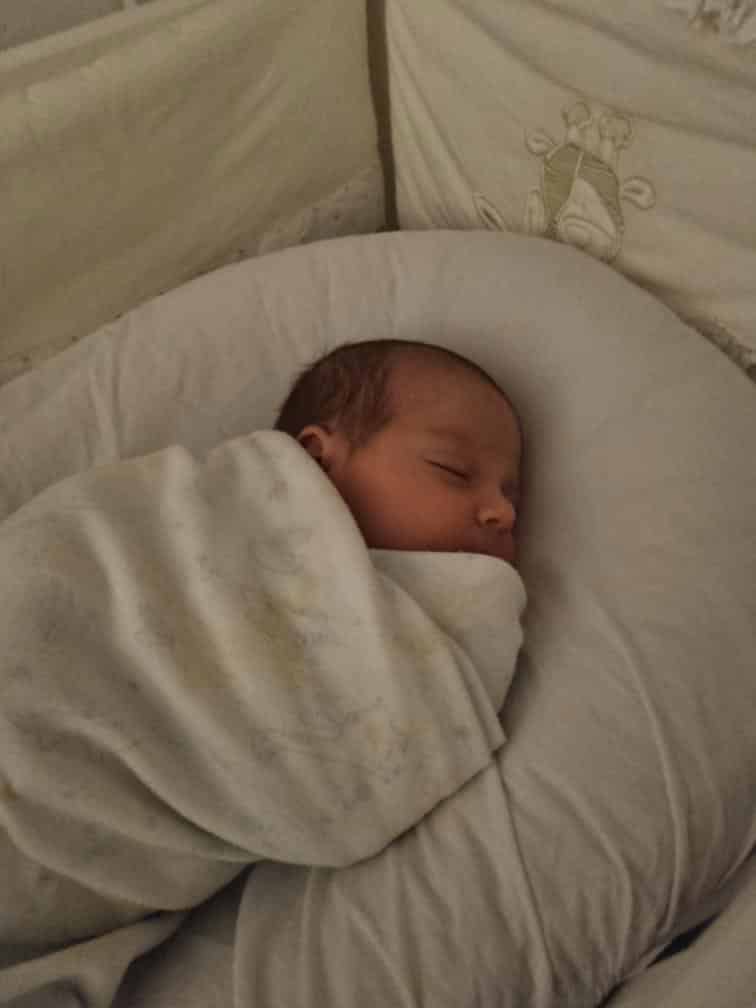 Mama Tijana i beba Matija (20 dana)