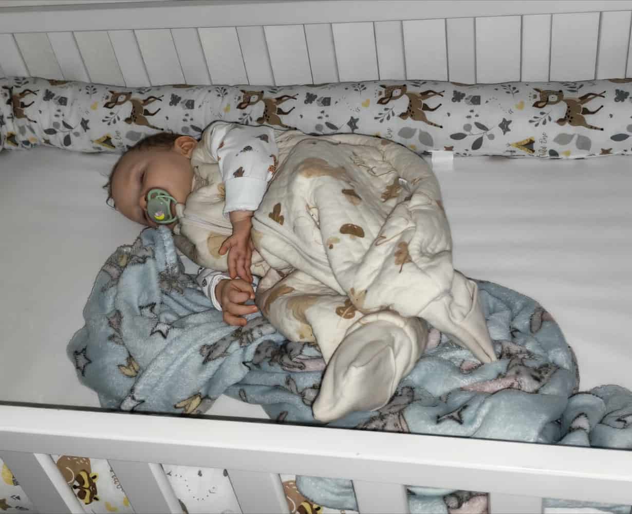 Mama Mirjana i beba Ema (8 meseci)