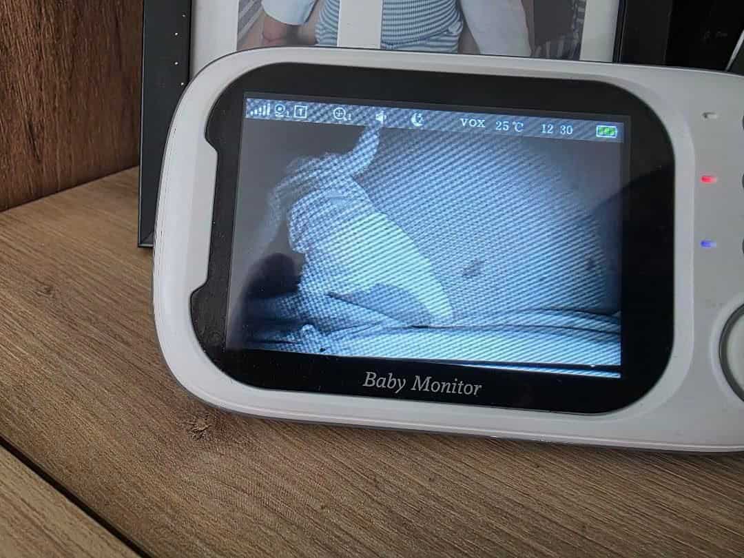 Mama tri dečaka Samanta Rover i beba Andrej (9 meseci)